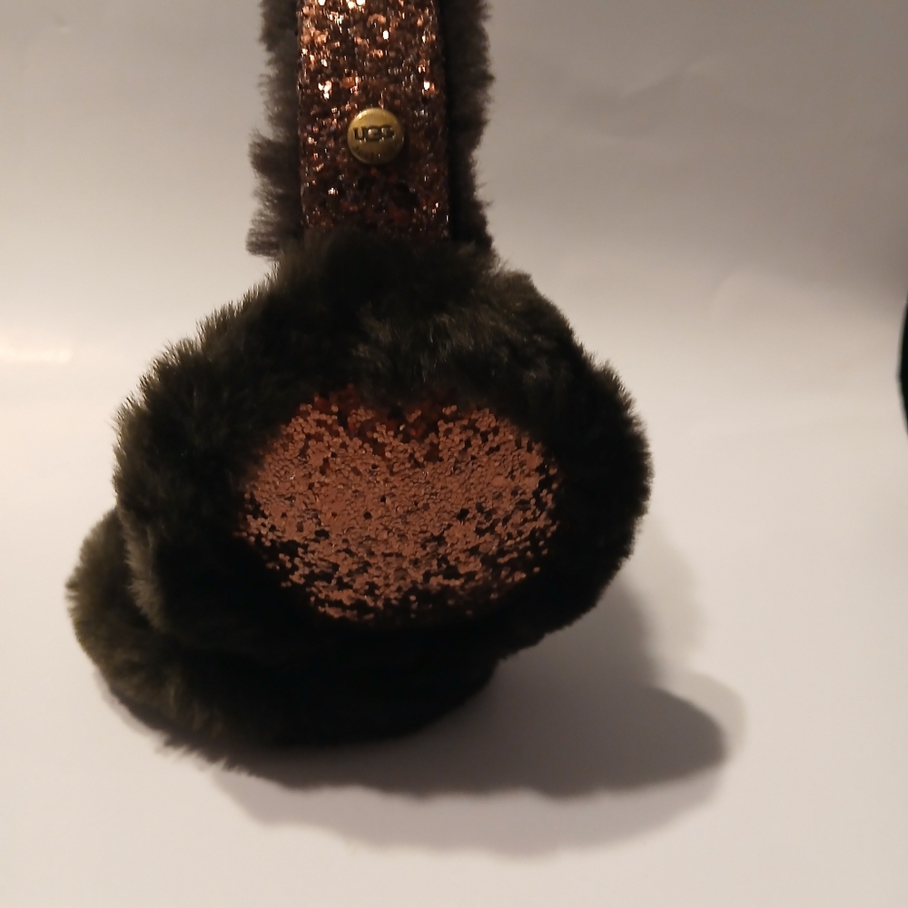 UGG  Youth Girls Black With Purple Sequin Earmuffs. - Picture 3 of 8